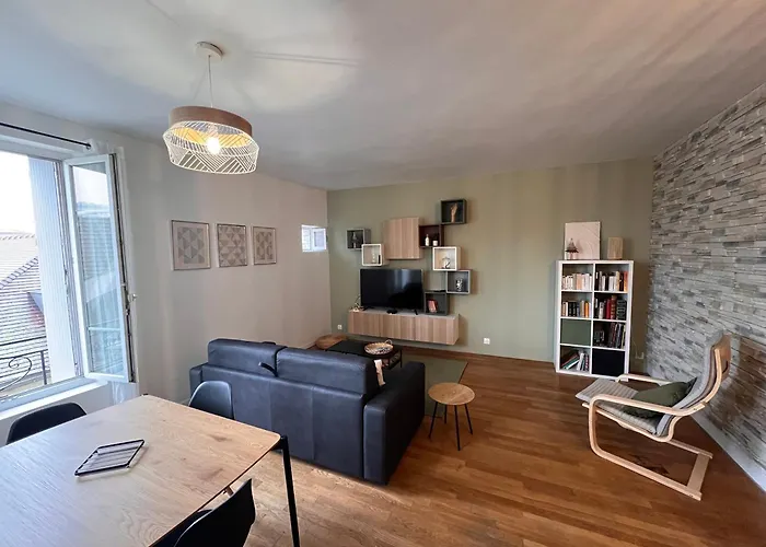 Le アパート ムラン